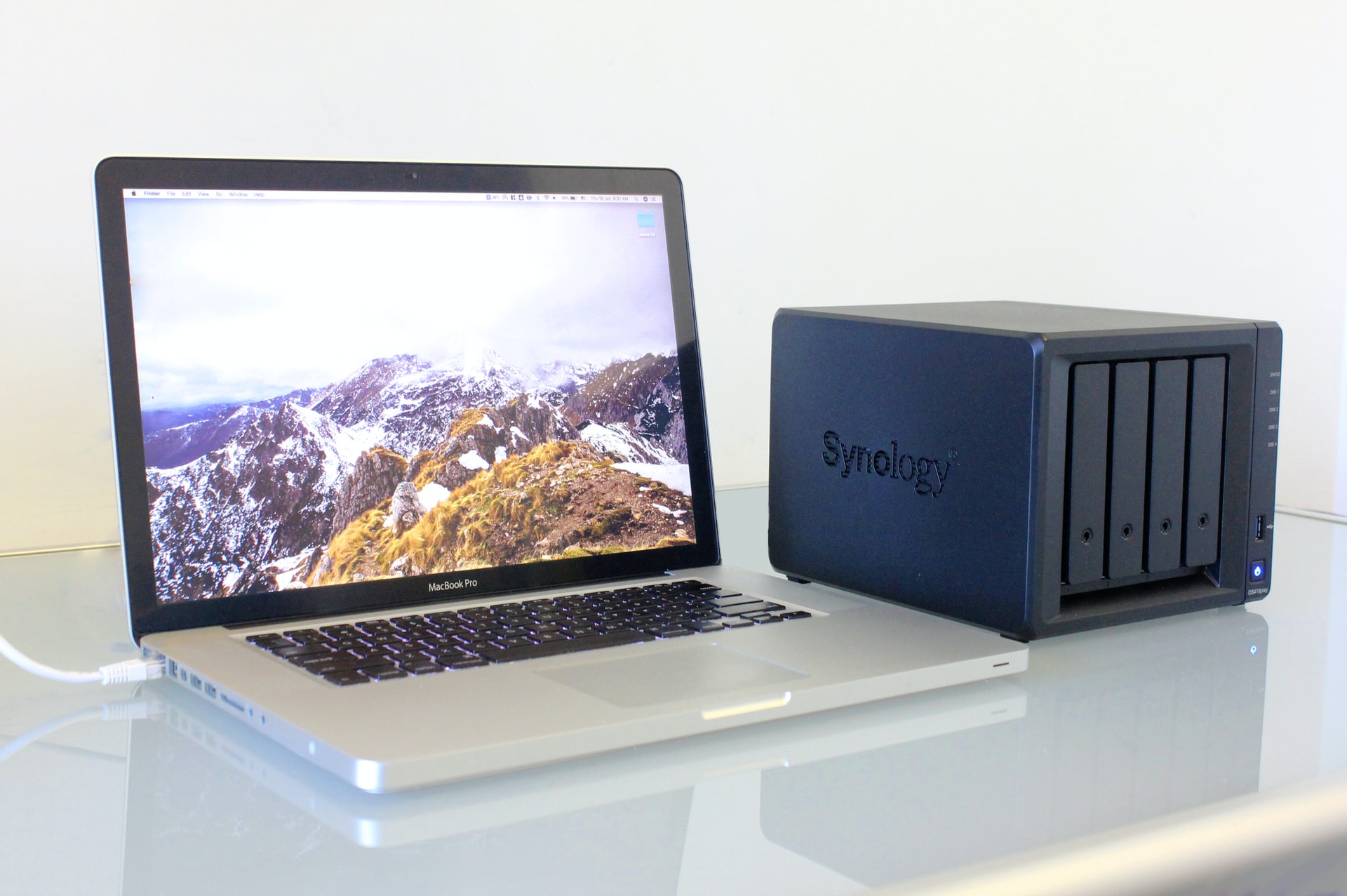 4-drive Synology NAS. Photo by Alex Cheung.